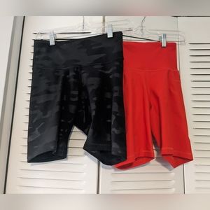 Old Navy Exercise Shorts, 2-pack - size small, black camo/fire red